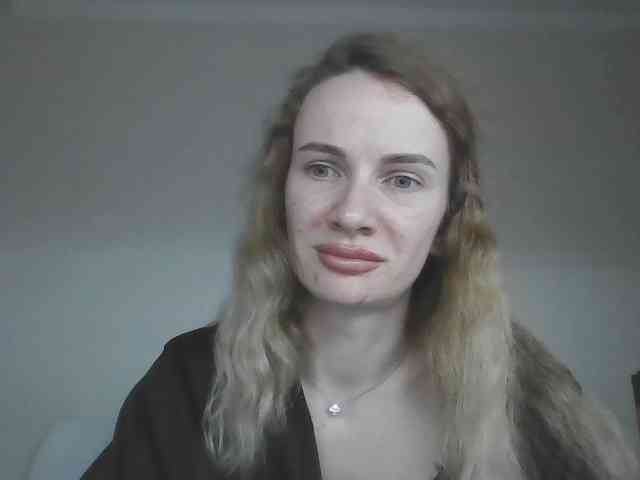 AinyrVixxen webcam