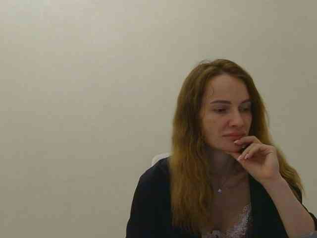 AinyrVixxen webcam