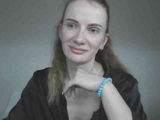AinyrVixxen webcam