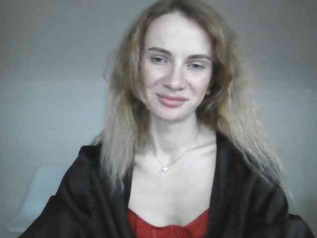 AinyrVixxen webcam