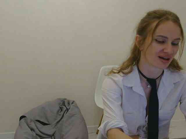 AinyrVixxen webcam