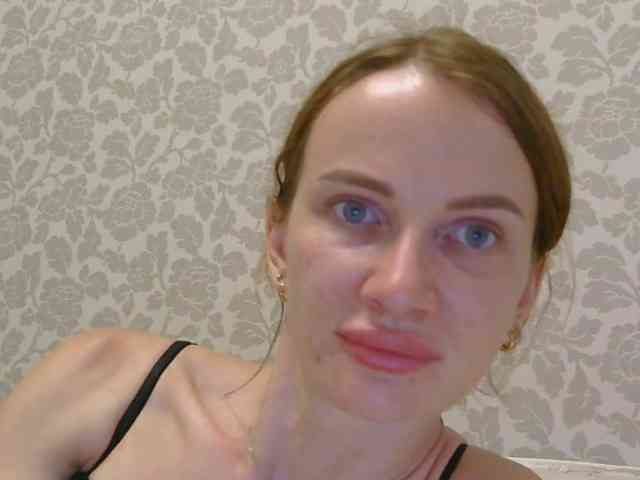 AinyrVixxen webcam