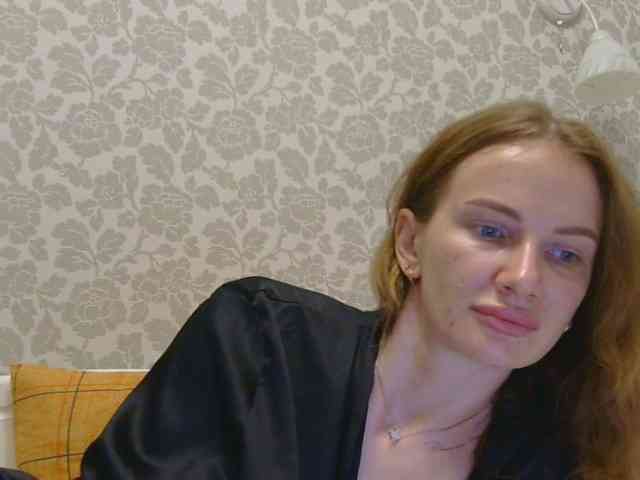 AinyrVixxen webcam