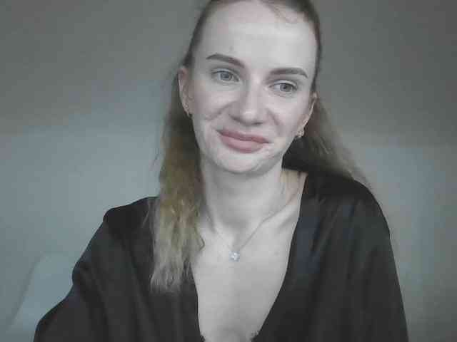 AinyrVixxen webcam