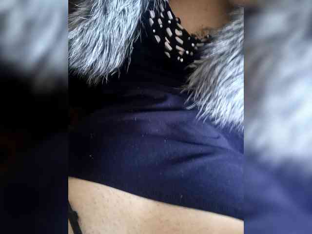 Justvibe20 Live Webcam on BongaCams