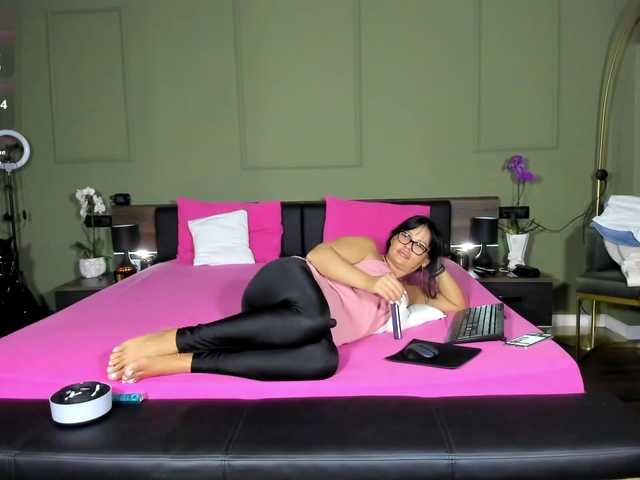 Ellasweety