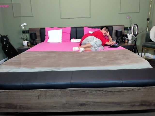 Ellasweety