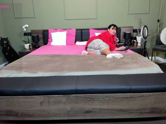 Ellasweety