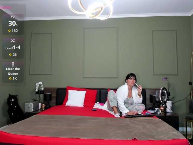 Ellasweety — live female cam