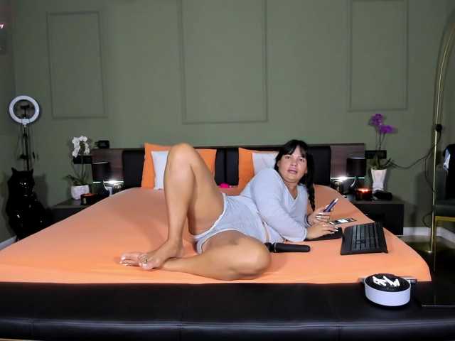 Ellasweety