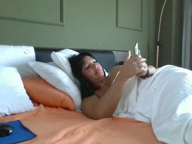 Ellasweety
