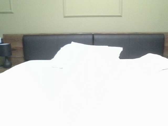Ellasweety live cam on BongaCams