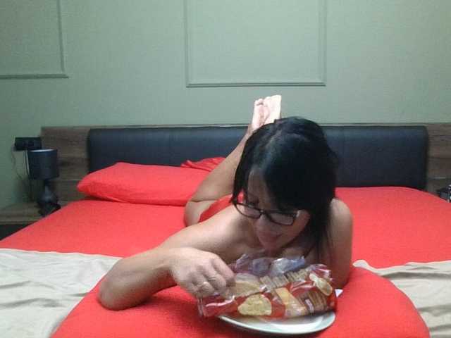 Ellasweety webcam