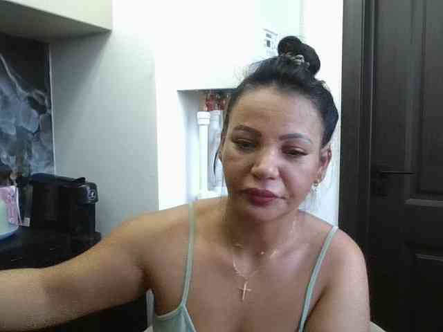 Ellasweety