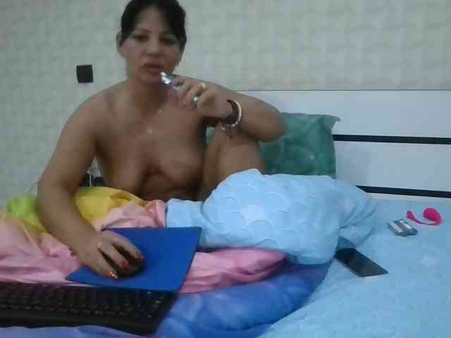 Ellasweety webcam