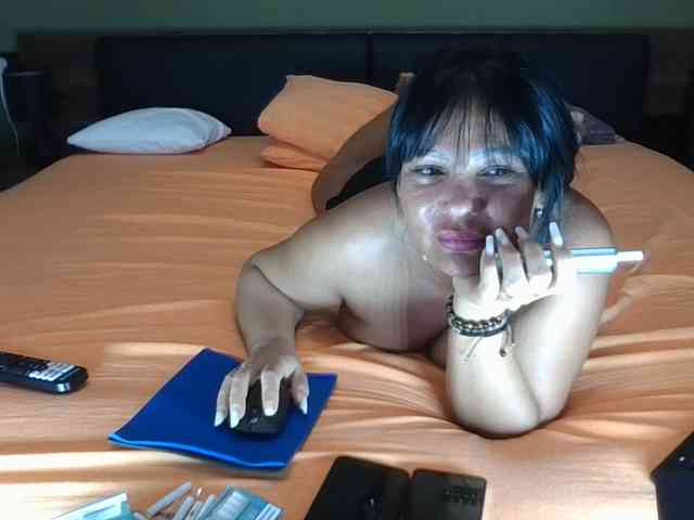 Ellasweety