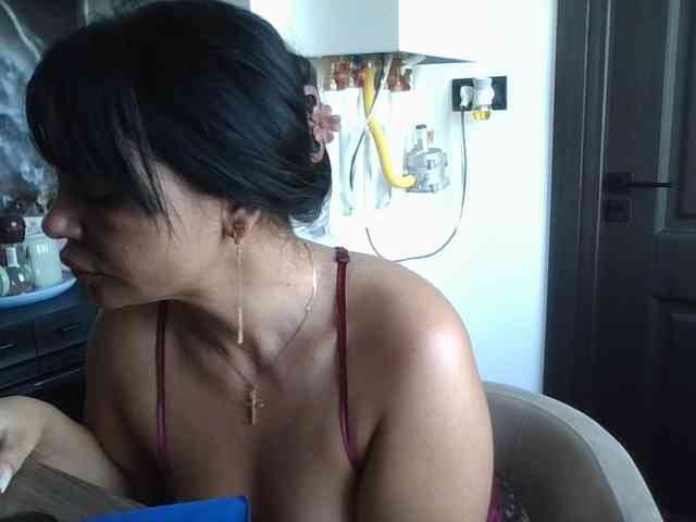 Ellasweety