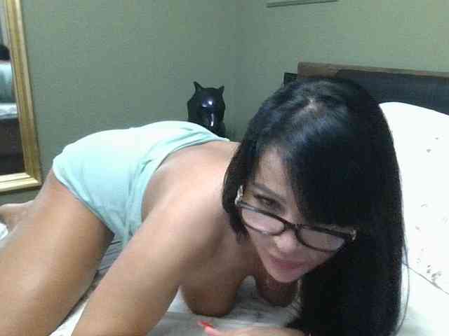 Ellasweety webcam