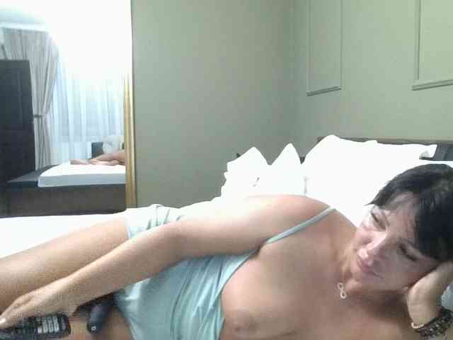 Ellasweety webcam