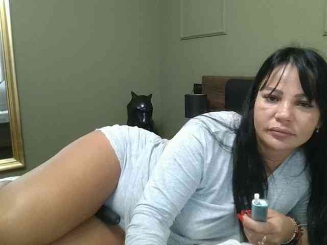 Ellasweety webcam
