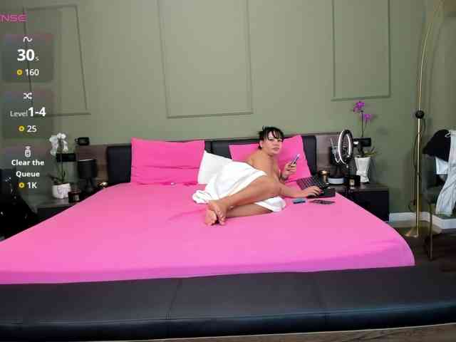 Ellasweety