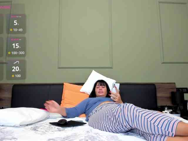 Ellasweety webcam