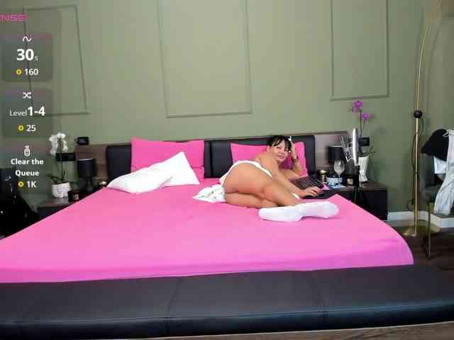 Ellasweety webcam
