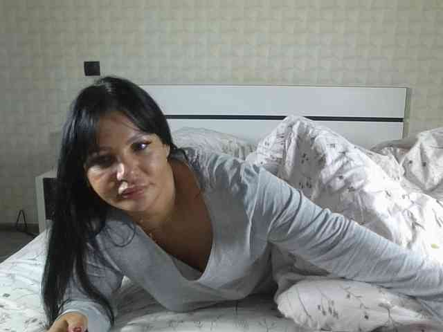 Ellasweety