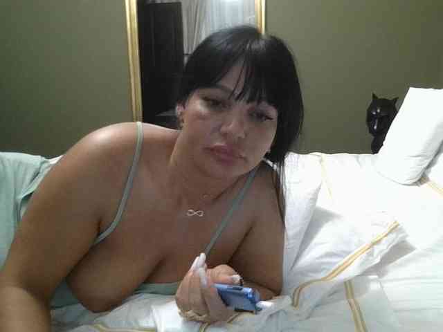 Ellasweety webcam