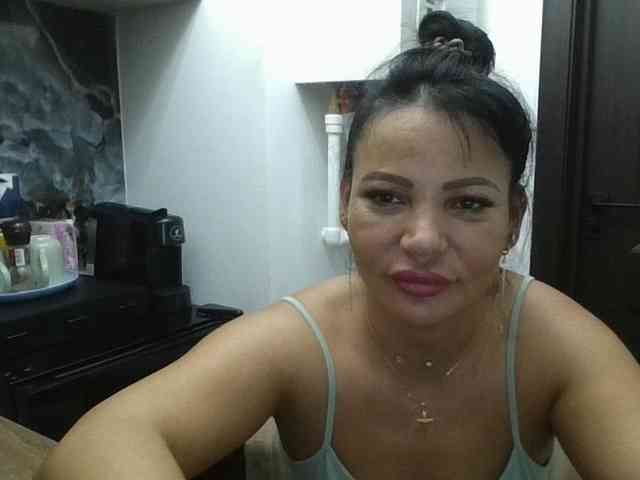 Ellasweety
