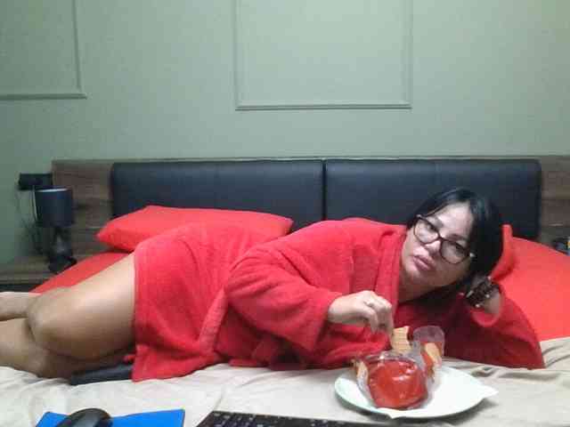 Ellasweety