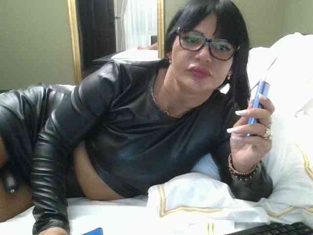 Ellasweety