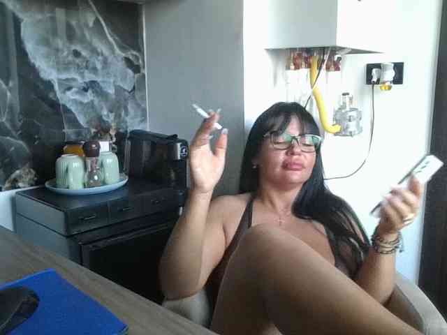 Ellasweety