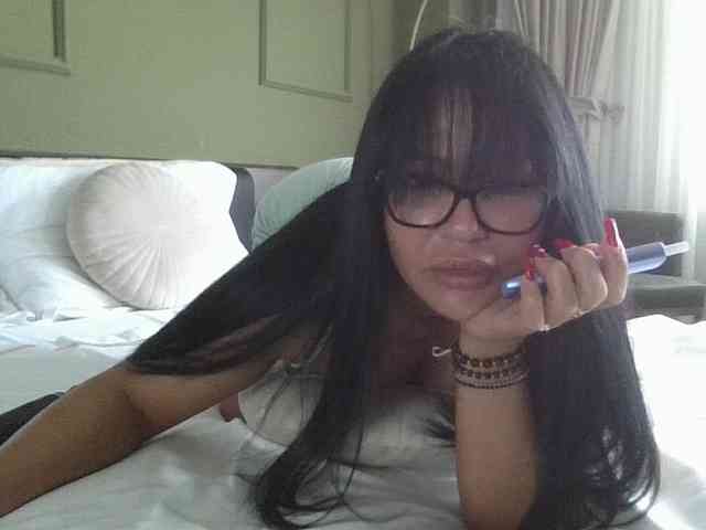 Ellasweety