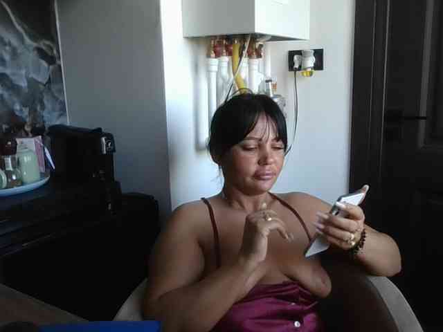 Ellasweety
