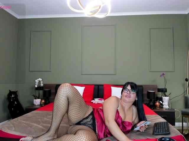 Ellasweety