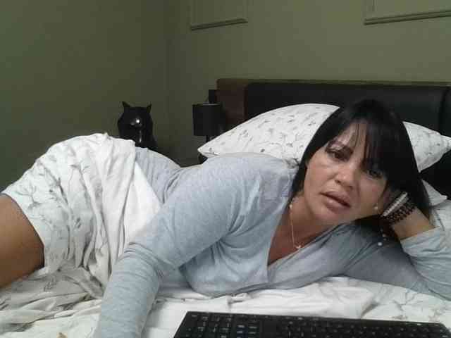 Ellasweety