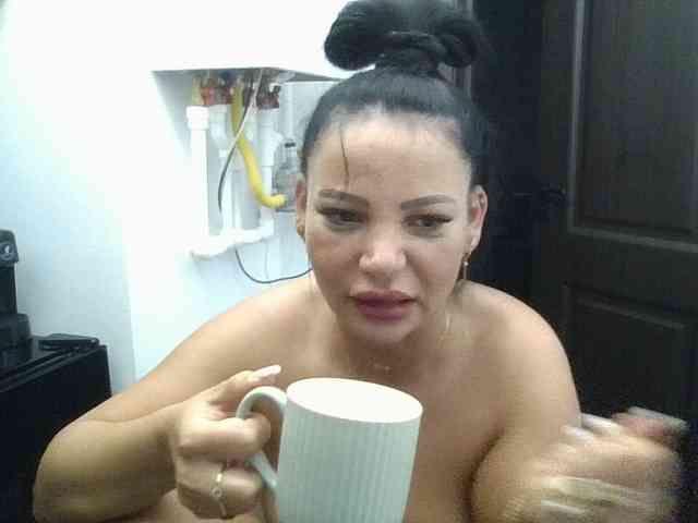Ellasweety