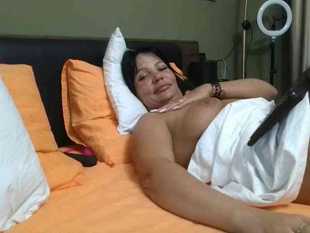 Ellasweety