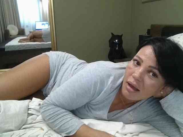 Ellasweety