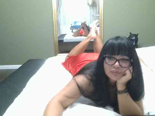 Ellasweety webcam