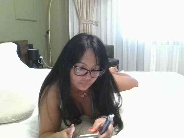 Ellasweety