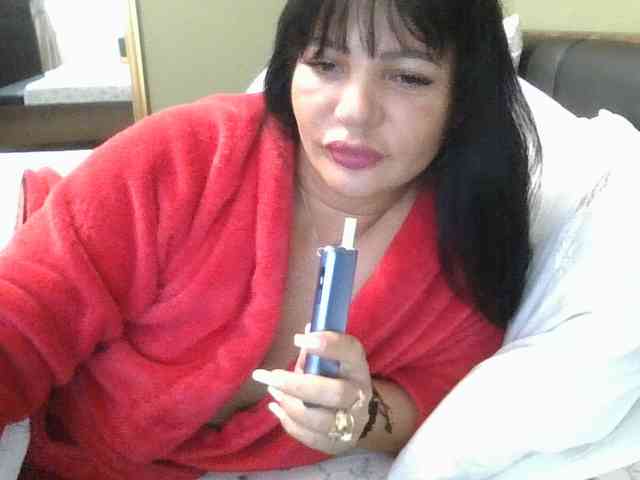 Ellasweety webcam