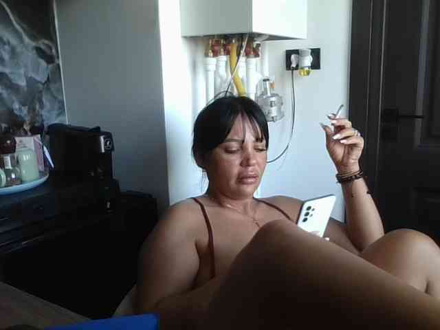 Ellasweety