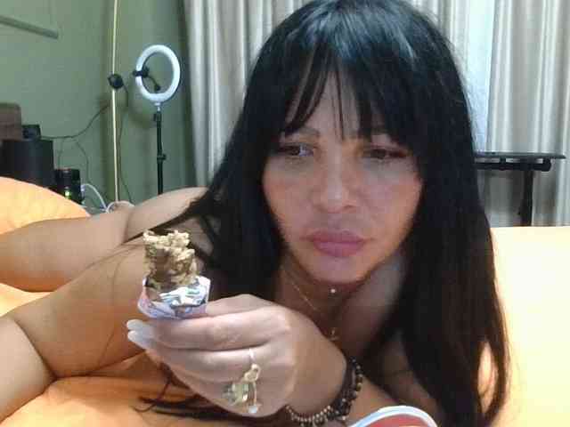 Ellasweety
