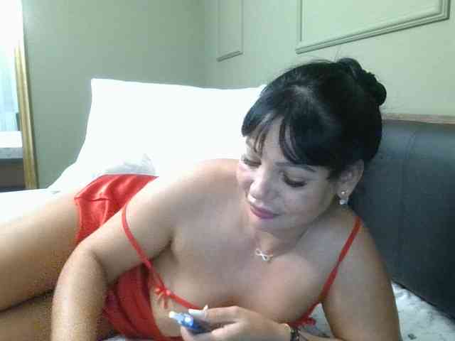 Ellasweety webcam