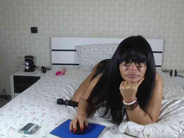 Ellasweety