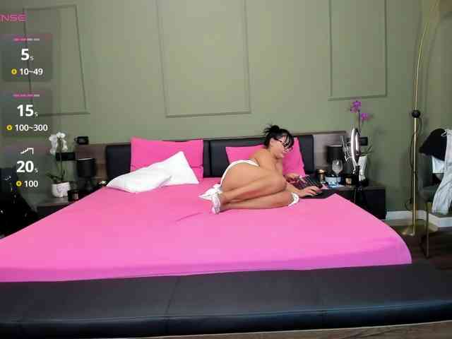 Ellasweety