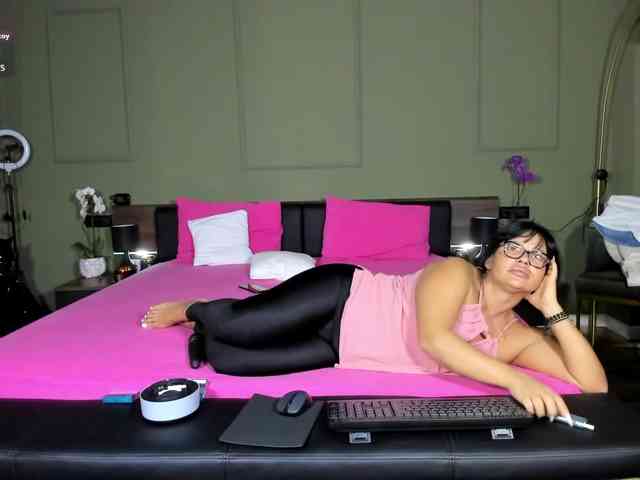 Ellasweety