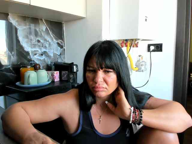 Ellasweety webcam